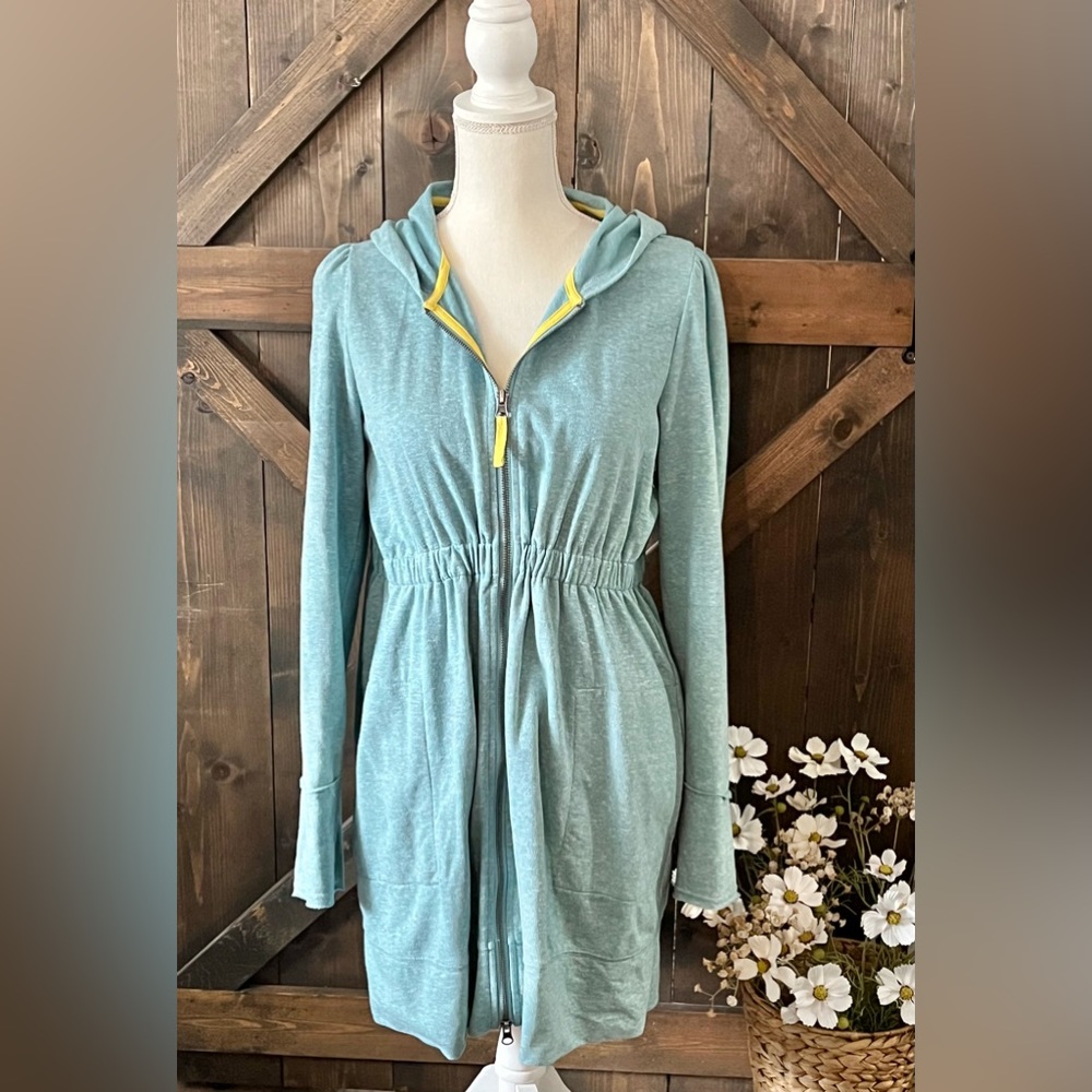 Evy’s Tree zip down Anne Marie hoodie XL